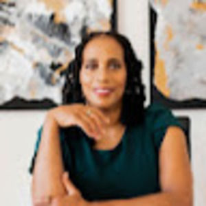 Meet your Posher, Eva